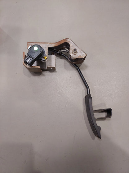 350z Accelerator Pedal Used