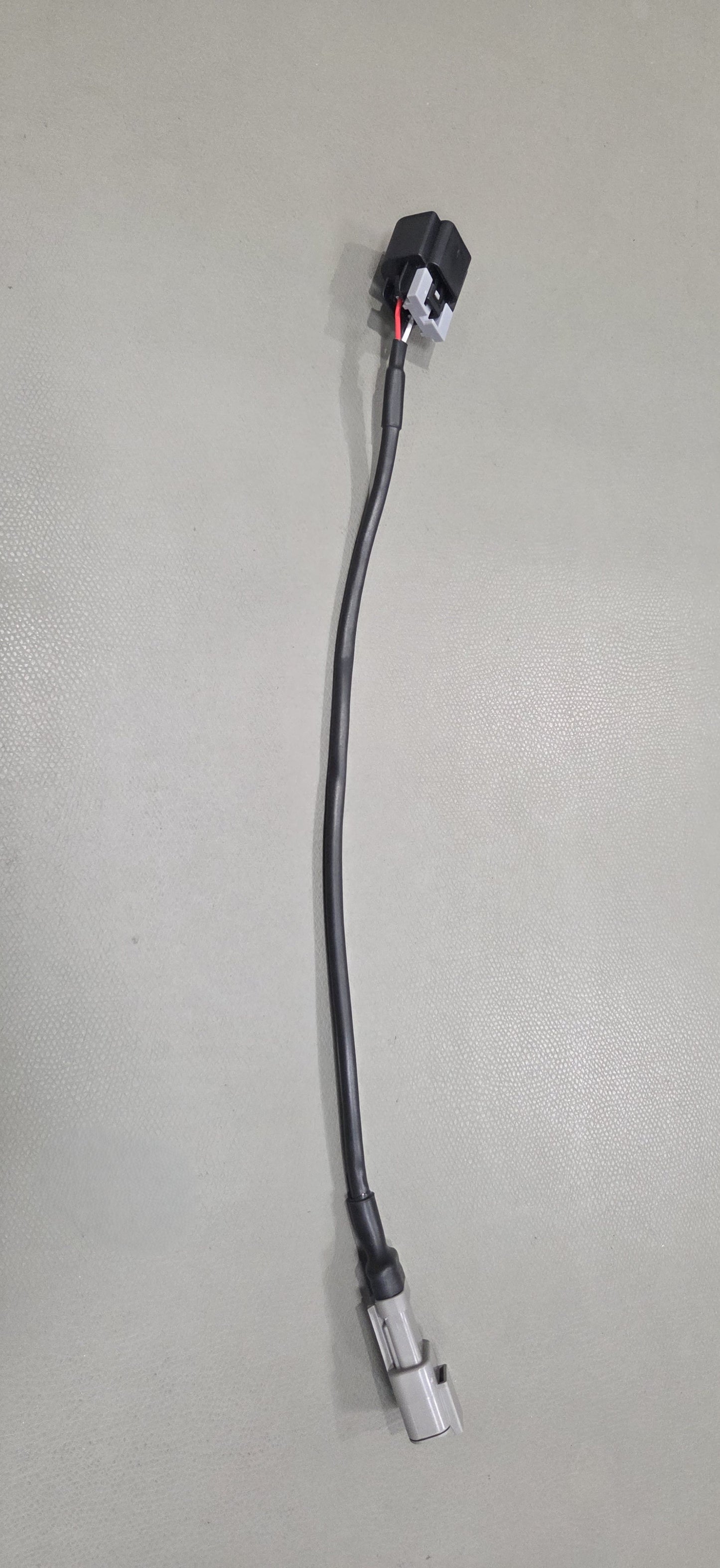 Universal S/R Chassis Sensor Loom